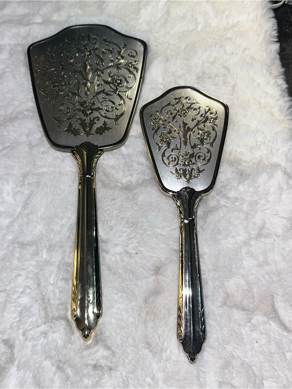 50%off w❤️ Vintage Brass & Silver Plated Hand Mirror & Brush Vanity Set UB101